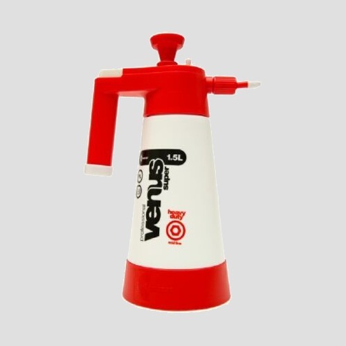 a red kwazar acid sprayer in 1.5 litres